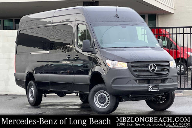 2024 Mercedes-Benz Sprinter 2500 Cargo 170 WB