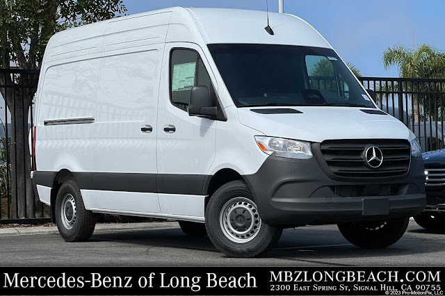 2025 Mercedes-Benz Sprinter 2500 Cargo 144 WB