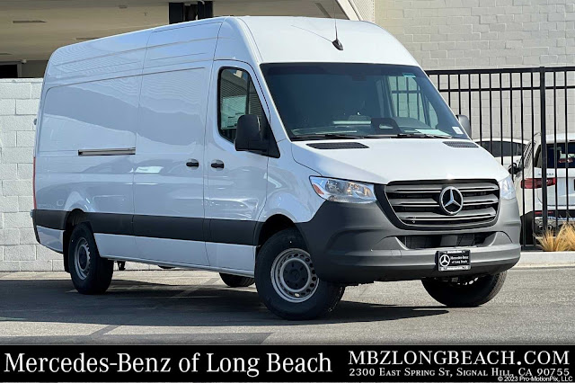 2025 Mercedes-Benz Sprinter 2500 Cargo 170 WB