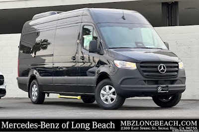 2025 Mercedes-Benz Sprinter 2500