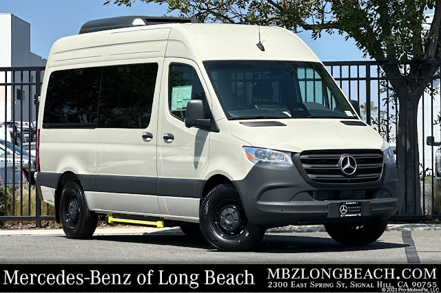 2025 Mercedes-Benz Sprinter 2500 Passenger 144 WB