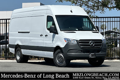 2025 Mercedes-Benz Sprinter 3500