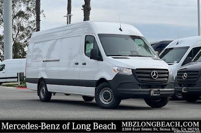 2025 Mercedes-Benz Sprinter 2500