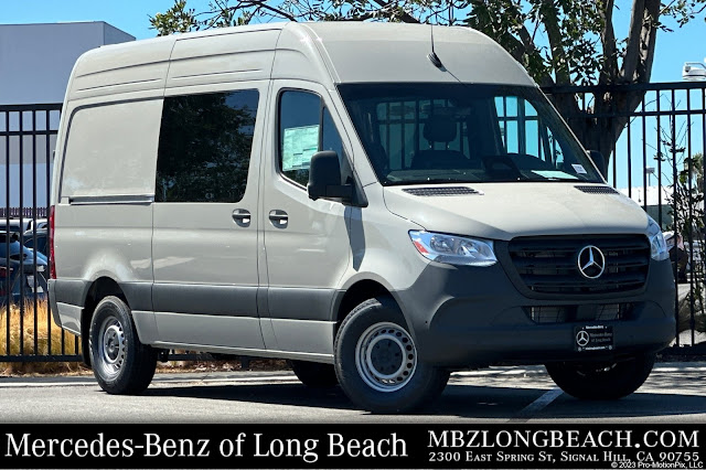 2025 Mercedes-Benz Sprinter 2500 Crew 144 WB