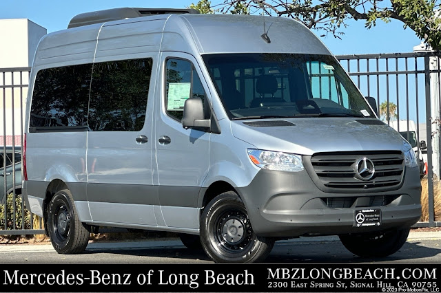 2025 Mercedes-Benz Sprinter 2500 Passenger 144 WB