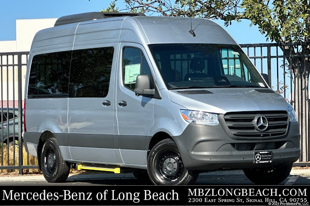 2025 Mercedes-Benz Sprinter 2500 Passenger 144 WB