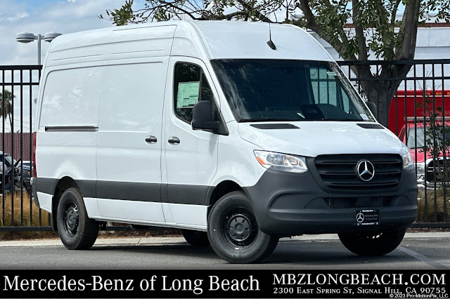 2025 Mercedes-Benz Sprinter 2500 Cargo 144 WB