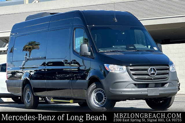 2026 Mercedes-Benz Sprinter 2500 Cargo 170 WB