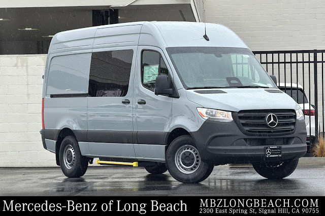 2026 Mercedes-Benz Sprinter 2500 Crew 144 WB