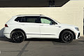 2020 Volkswagen Tiguan 2.0T SE R-Line Black
