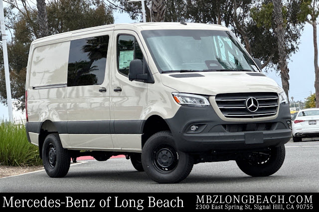 2026 Mercedes-Benz Sprinter 2500 Cargo 144 WB