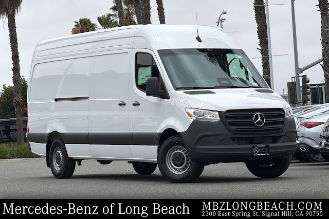 2026 Mercedes-Benz Sprinter 2500 Cargo 170 WB