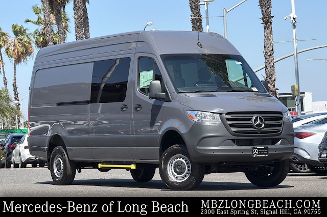 2026 Mercedes-Benz Sprinter 2500 Cargo 170 WB