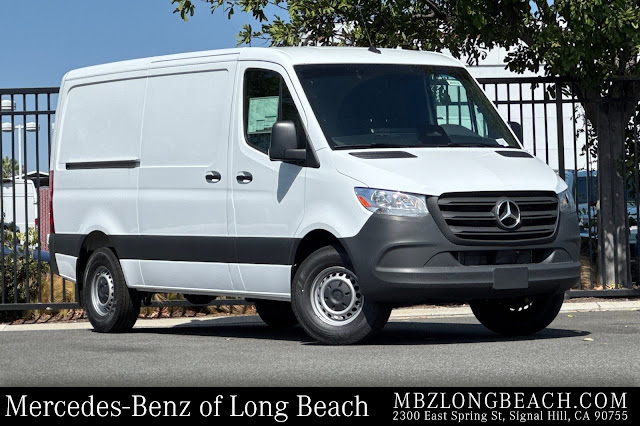 2026 Mercedes-Benz Sprinter 2500 Cargo 144 WB