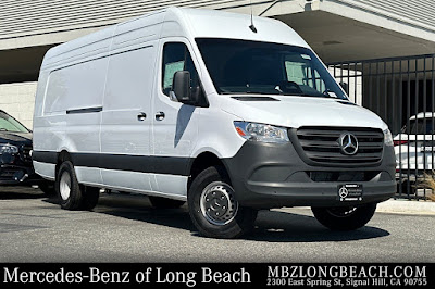 2026 Mercedes-Benz Sprinter 3500XD