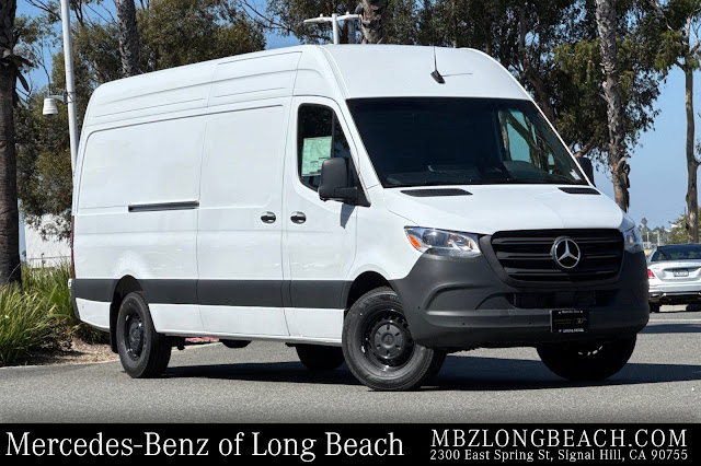2026 Mercedes-Benz Sprinter 2500 Cargo 170 WB