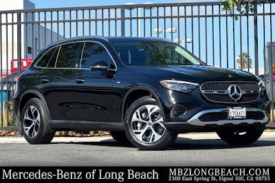 2025 Mercedes-Benz GLC