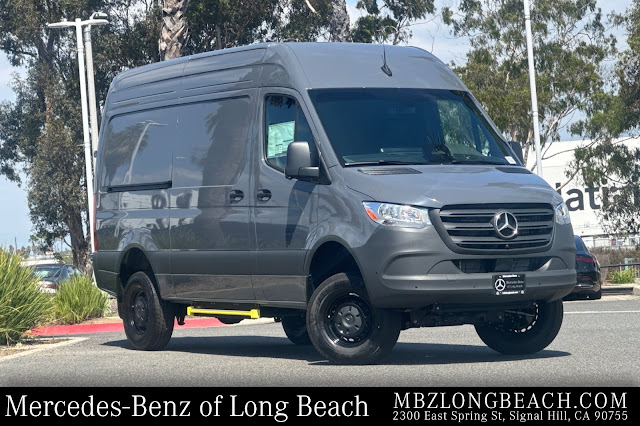 2026 Mercedes-Benz Sprinter 2500 Cargo 144 WB