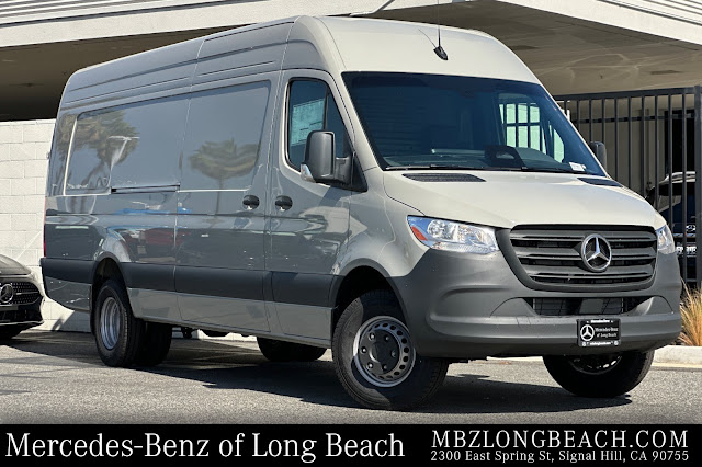 2026 Mercedes-Benz Sprinter 4500 Extended Cargo Van 170 in. WB